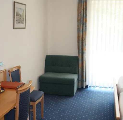 Hotel-gasthof Zur Krone Отель 3*